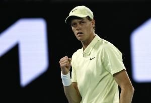强势晋级！ATP1000罗马大师赛第三轮：辛纳击败德容 顺利跻身16强